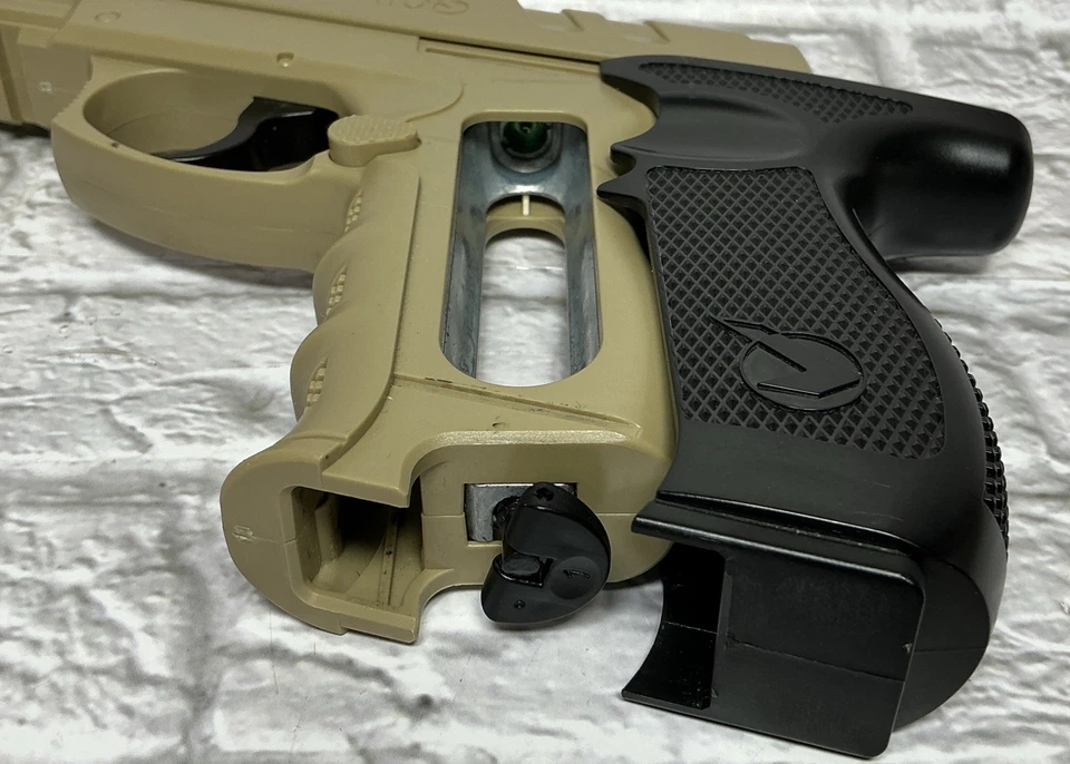 GAMO GP-20 Combat .177 Cal. / 4.5mm - Co2 BB Pistol Semi-Automatic - Image 4 of 4