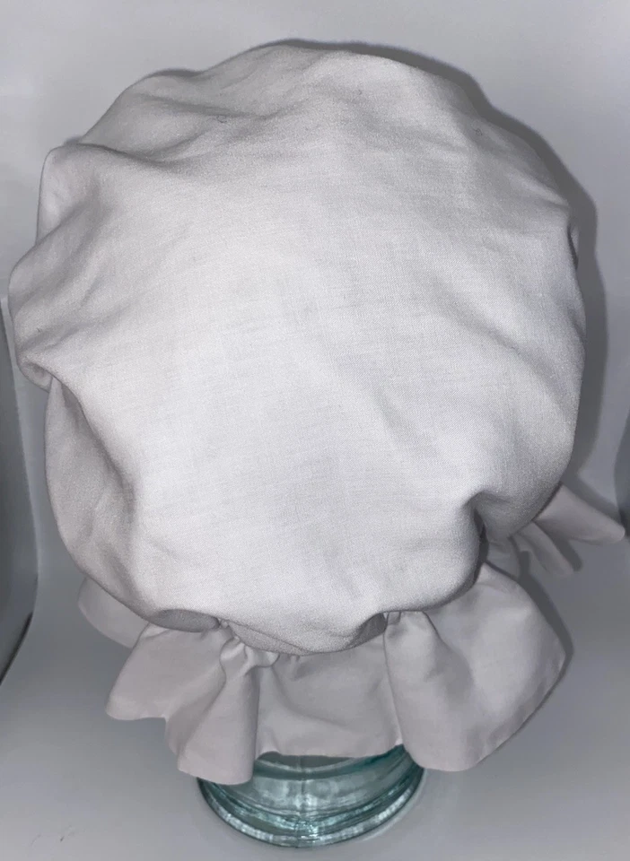 Gorra de noche colonial vintage ajustable hecha a mano para mujer Foto 3 de 4