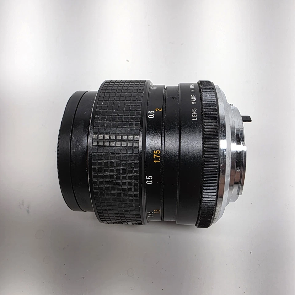 Bushnell Div of Bausch & Lomb f=35mm 1:2.8 Automatic, M/SR Mount W/filter + Caps - Image 4 of 4