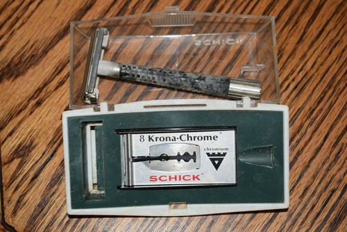 Vintage Schick Krona TTO Double Edge Safety Razor in Box - Picture 2 of 3