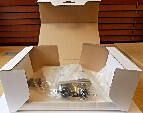 Bronkhorst High-Tech IN-FLOW O2 Mass Flow Controller F-201AI-50K-PGD-00-V F-201 - Picture 3 of 9