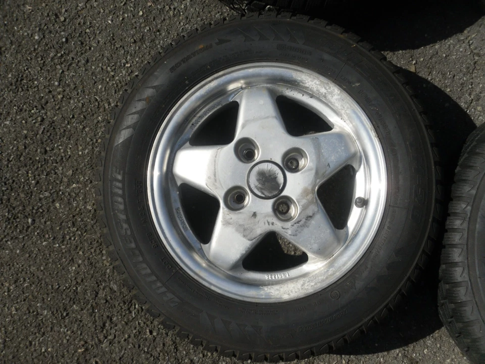 5,5x13 ET30 POSTERT ORIGINAL ALUFELGEN LK 4x100, 165/70 R13 Winterreifen 7mm - Bild 4 von 4