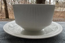 Arzberg Athena White Round Gravy Boat or Sauce Serving Bowl