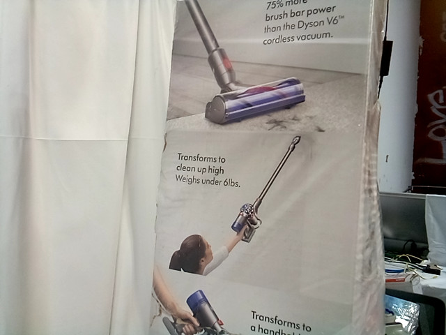 Dyson V7 Animal Cord Free Stick Vacuum - Iron (497253)