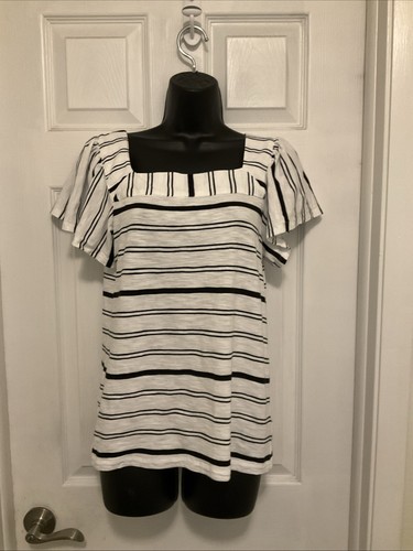 Vince Camuto Women’s Black / White Striped Square Neck Top Size Small - Picture 1 of 7