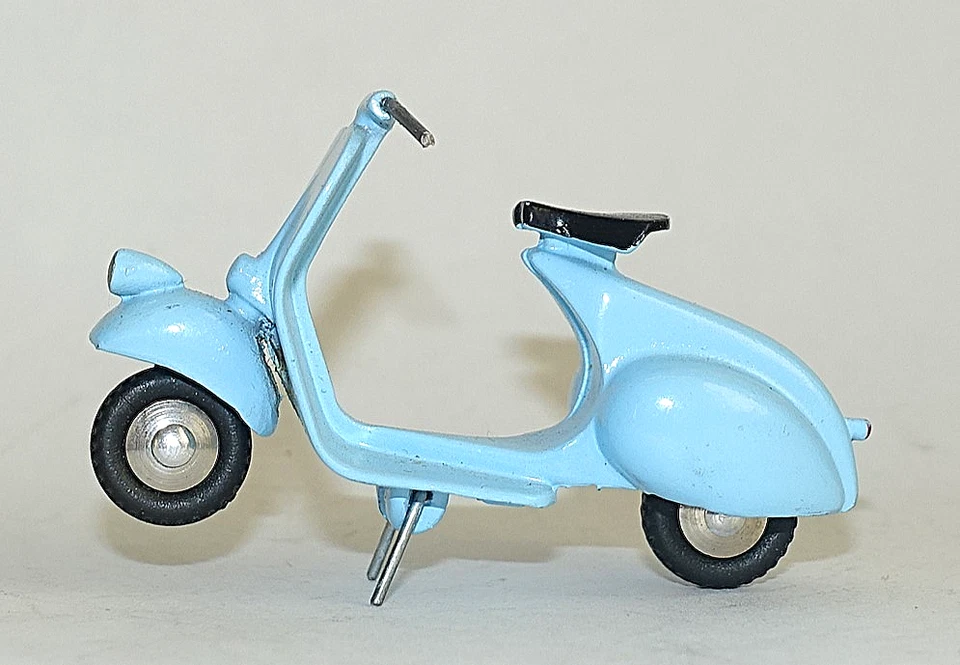 SCOTTOY - REPLICA MERCURY - PIAGGIO VESPA 125 - 1:48 - Immagine 3 di 4
