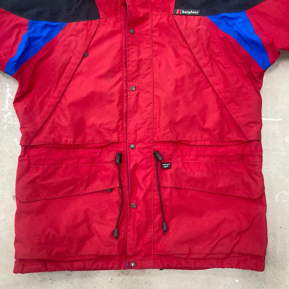 Vintage BERGHAUS GORE-TEX  XTREM7000 Jacket - Made In UK - Red Black Blue LARGE - Image 2 of 4