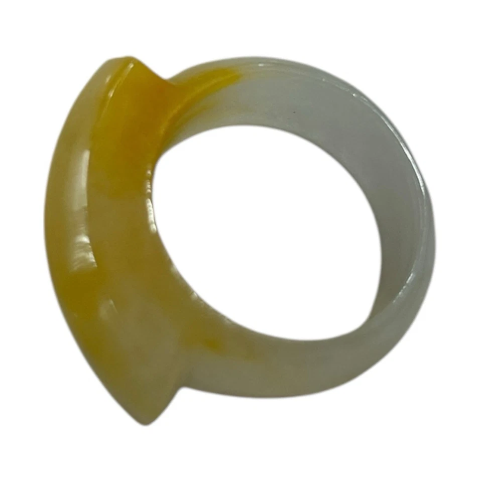 #276: 天然黄色翡翠马鞍形戒指 Anillo en forma de silla de montar de jadeíta amarillo natural Foto 3 de 4