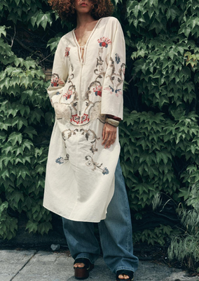 green emerald velvet dress NWT Zara SS24 Embroidered Floral Midi Dress Ecru/Beige Wmns Sz M 3447/ –  conSHINEment main image 0