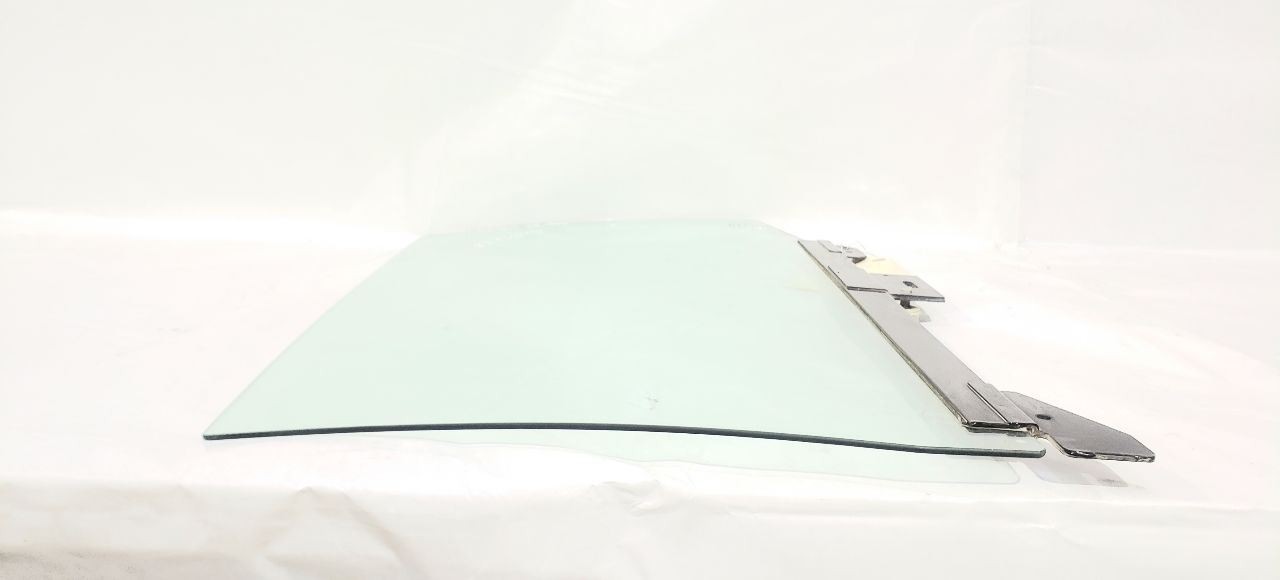 1994 Rolls Royce Silver Spur iii OEM Right Rear Door Glass