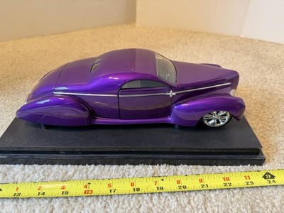 Mattel Hot Wheels 1937 Lincoln Zephyr Scrape 1/18 diecast model