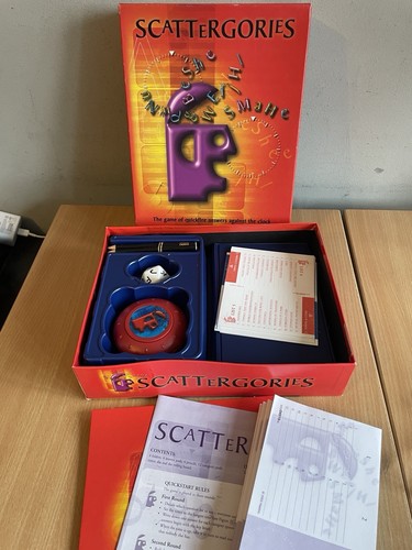 Scattergories Family Party Board Game Quickfire Answers By Parker - Not Played - Picture 1 of 5