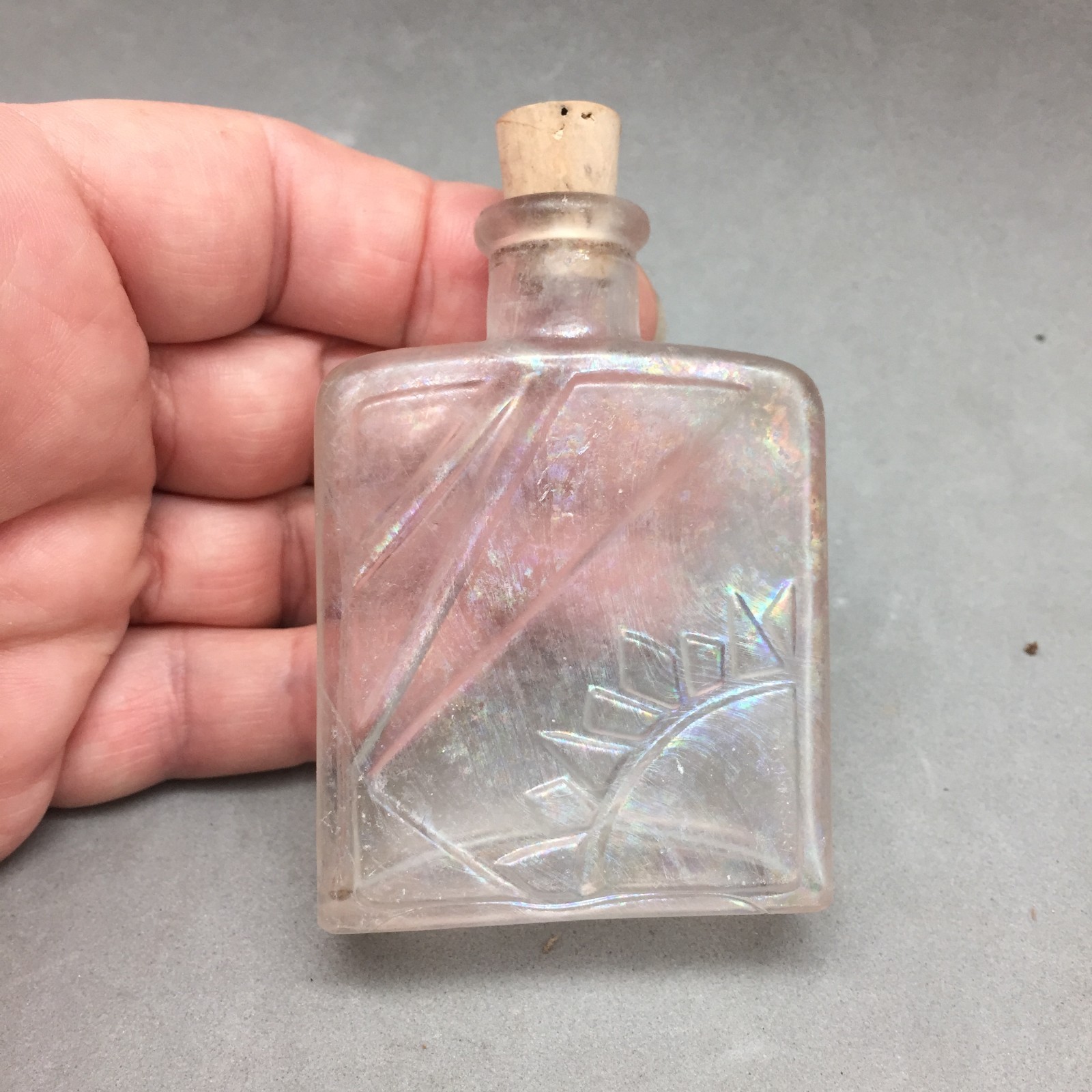 Antique Perfume Cosmetic Bottle Embossed Sun Sunbeams Rainbow Iridescence 2.75"