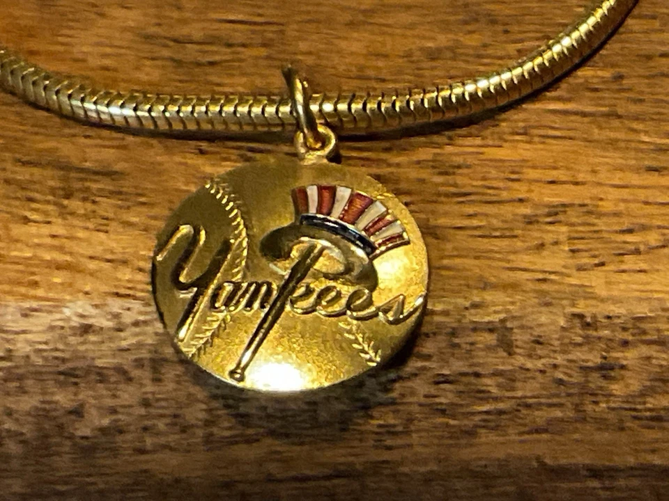 New York Yankees BALFOUR Tie-Bar / Tie-Clasp with Box Bottom 1950s New - Image 3 of 4