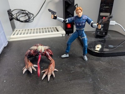 RESIDENT EVIL 2 - LEON S. KENNEDY & LICKER - 1998 - TOY BIZ Action Figur RAR
