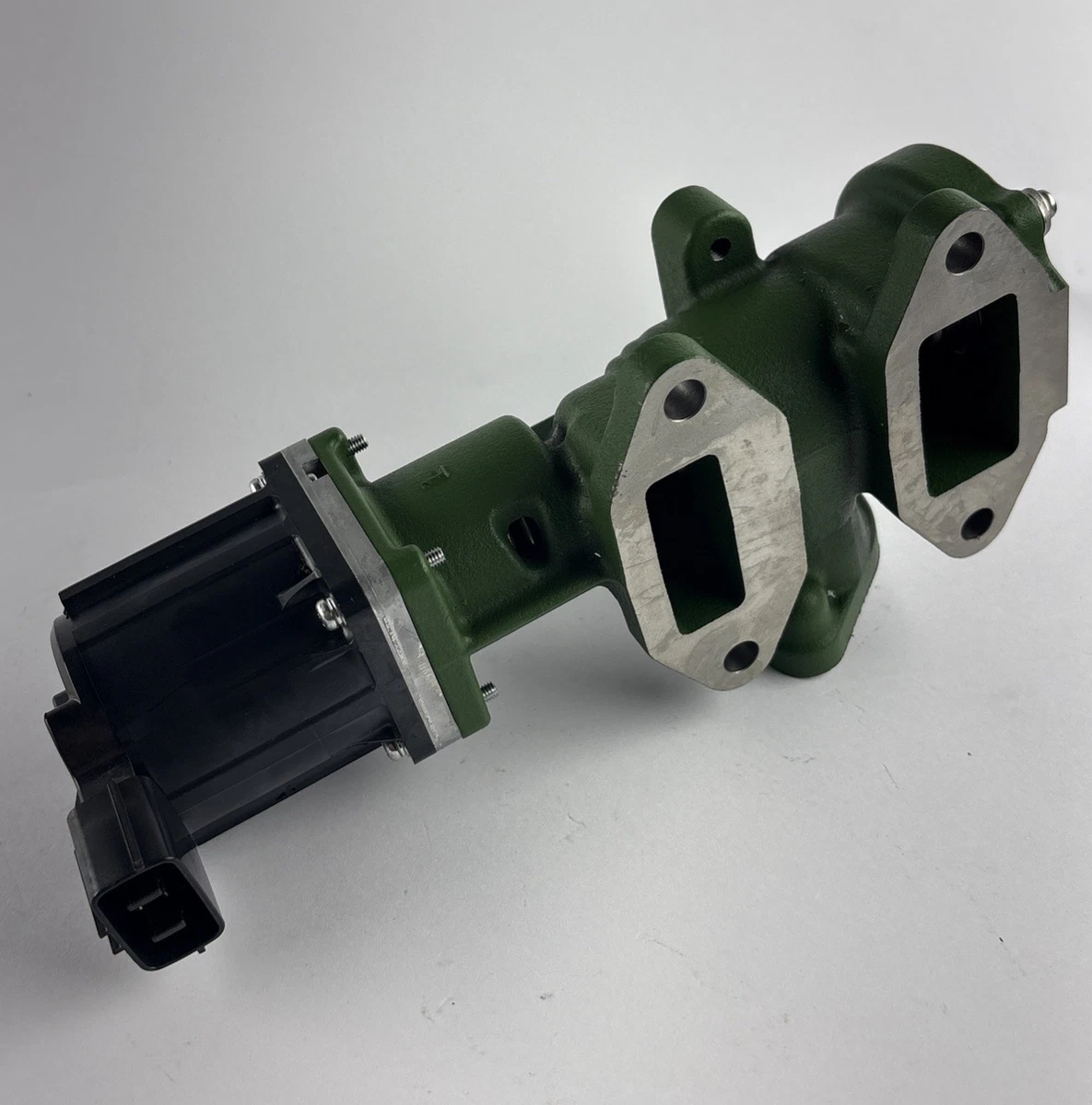 5483010 Cummins EGR Exhaust Gas Recirculation Valve K5T74176 photo 5