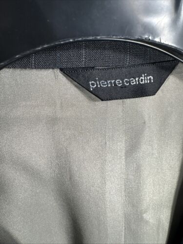 Pierre Cardin Two Button Mens 48L 2 Piece Suit Gray Pin Stripe 42x31.5 42"W - Picture 2 of 16
