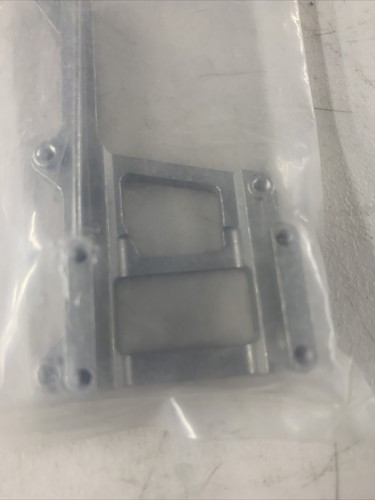 ROBITRONIC #R27017 ALLOY CAST ENGINE MOUNT: ROBITRONIC PROTOS 1/8 BUGGY - Picture 3 of 4