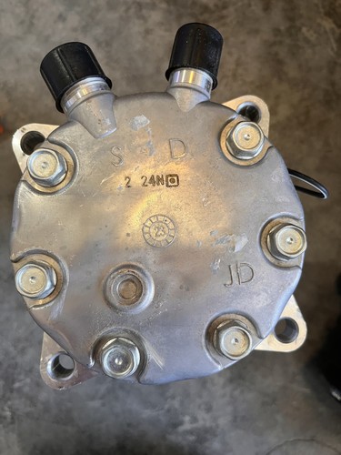 A/C Compressor OEM Sanden SD7H15HD for Kenworth T660 QR New - Picture 6 of 9