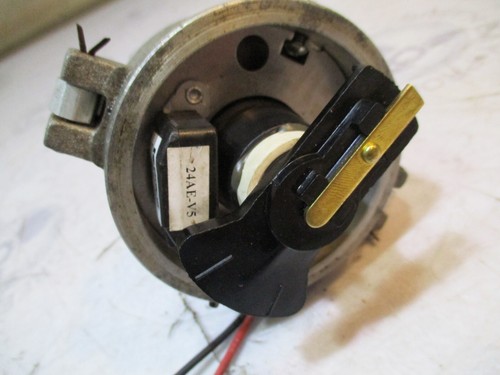 0981659 YL624JV OMC Chevy V8 Mallory Distributor W/ Pertronix Ignitor ML-181 - Picture 4 of 5