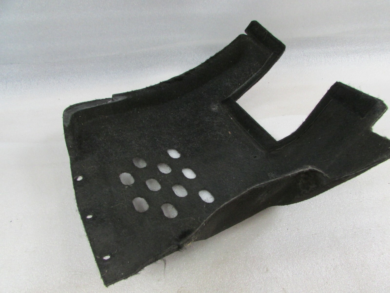 Maserati Coupe, LH, Left Front Inner Fender Liner, Front Section, Used 386101365