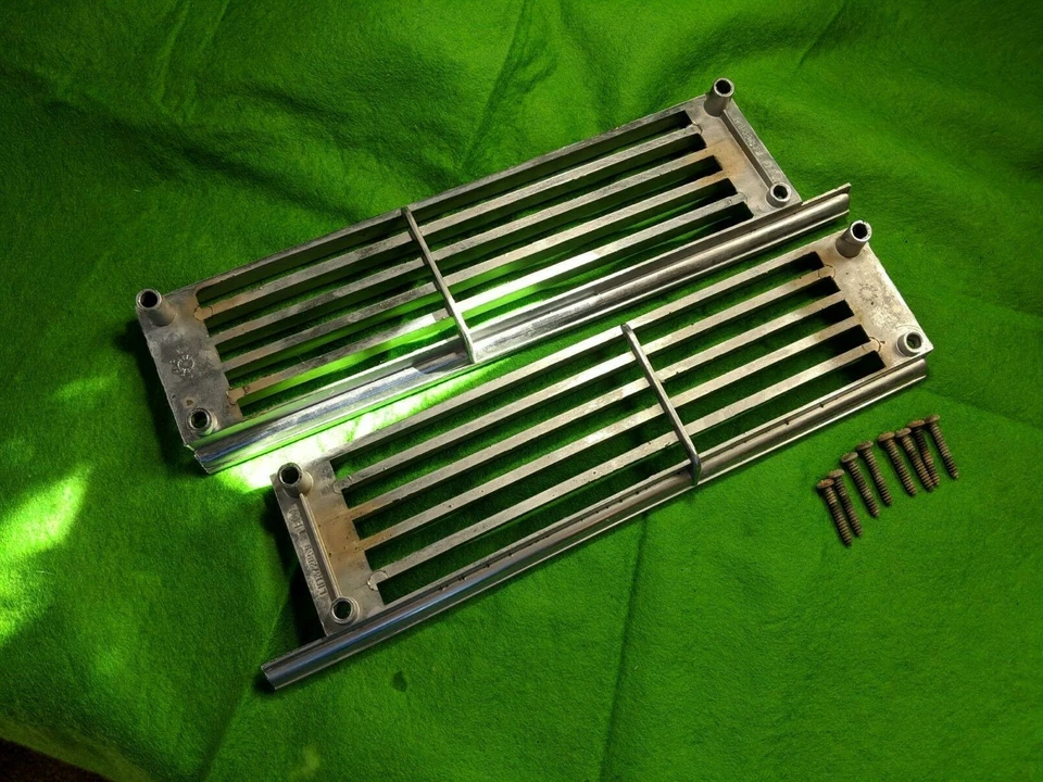 Buick Riviera 1966 1967 cubierta de faros parrilla Foto 2 de 4