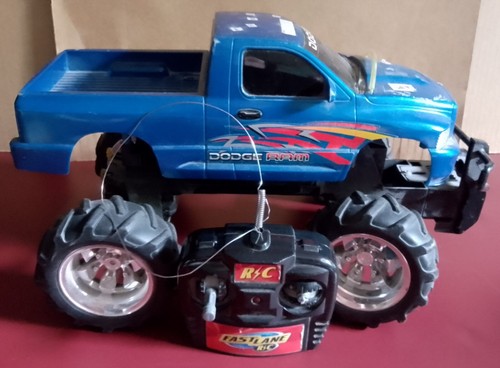 DODGE RAM R/C Car Monster Truck Toys R Us