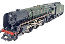 Hornby R033 BR Green 7MT 4-6-2 Morning Star 70021 OO Gauge Runners Boxed Runner.