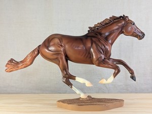 未開封　BREYER 586 Smarty Jones 1/9フィギュア Breyer Smarty Jones ~ Secretariat #1345 – Triple Mountain Model Horses