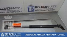 Verin de hayon / de capot Toyota STARLET