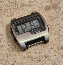 RARE VINTAGE  ARMITRON QUARTZ  MENS DIGITAL WATCH ** WORKING **