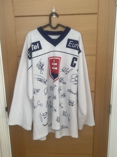 Trikot Slowakei Eishockey Nationalmannschaft Satan #18 - gedruckte Unterschriften