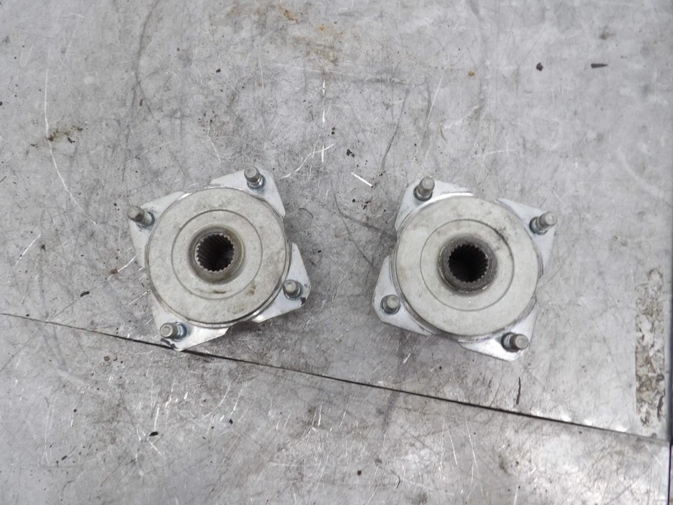 Arctic Cat 50 90 2007 utilitario rueda trasera izquierda buje derecho 3303-157 Foto 3 de 4