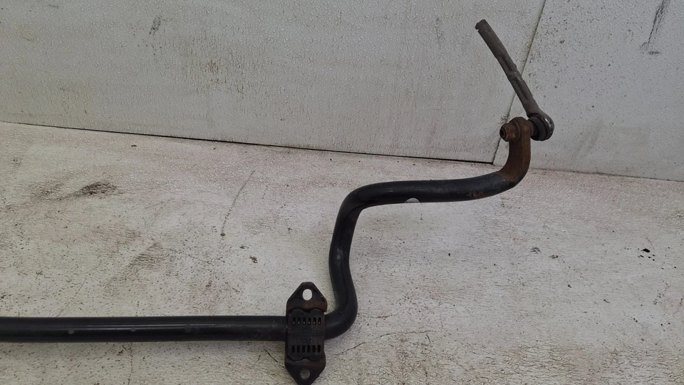 Barra estabilizadora suspensión Buick Encore 2013-2022 OEM Foto 2 de 4