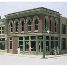 DPM 11500 HO The Other Corner Café Building Kit