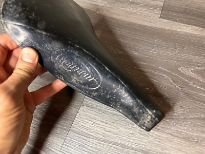 SELLE VINTAGE MODÈLE TIPO BROOKS RETRO HISTORIQUE COULEUR NOIRE Selles