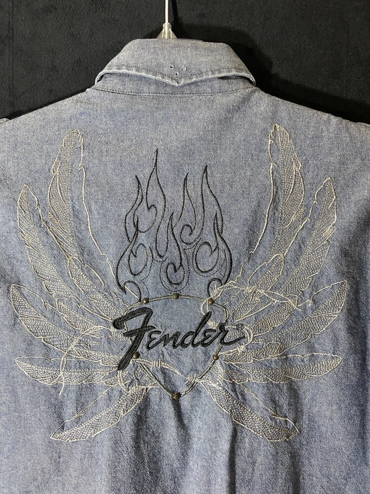 Guardabarros "Rock And Roll Religion" bordado denim suave abotonado (talla: XL) Foto 3 de 4