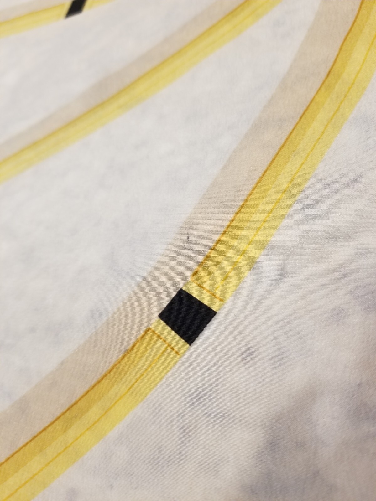 Bob Mackie Wearable Art Scarf - image 4