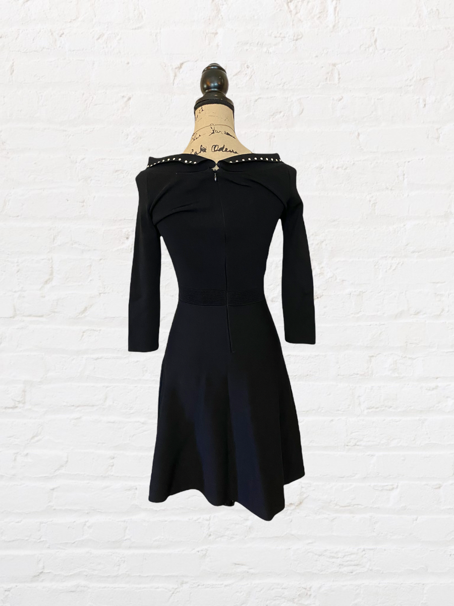 anastasia steele black dress Lorelai gilmore black dress