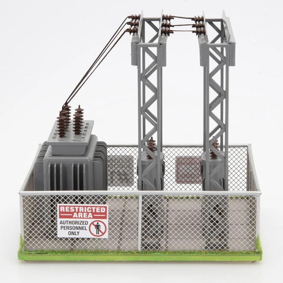 O Gauge Electrical Substaion By Menards  - Image 4 of 4