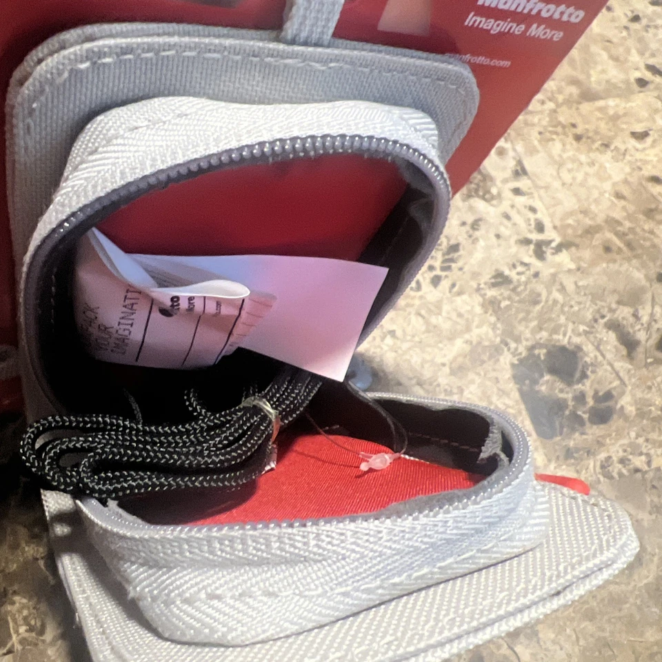 MANFROTTO PICCOLO 1 Stile Plus Collection Tan Camera Case W/ Strap NEW - Image 4 of 4