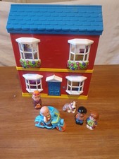 ELC Happyland Town House+Figures Sounds