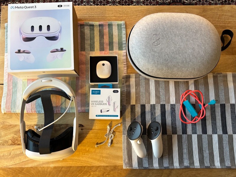 Meta Quest 3 VR Headset 512GB Bundle - EXCELLENT CONDITION