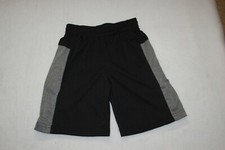 Boys BLACK ATHLETIC SHORTS Marled Gray Sides 2 POCKETS Size XS 4-5