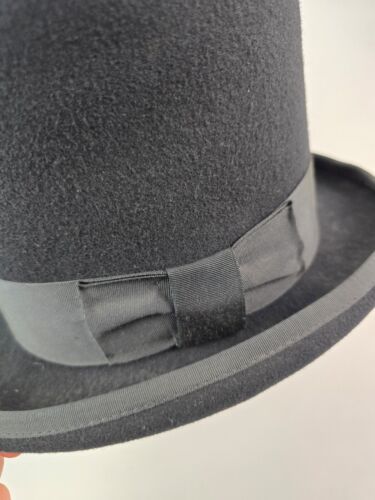 Vintage DeLuxe Quality Black Wool top hat 6.75" tall black bow "good" cond. - Picture 13 of 13