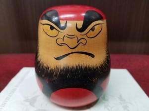 daruma kokeshi