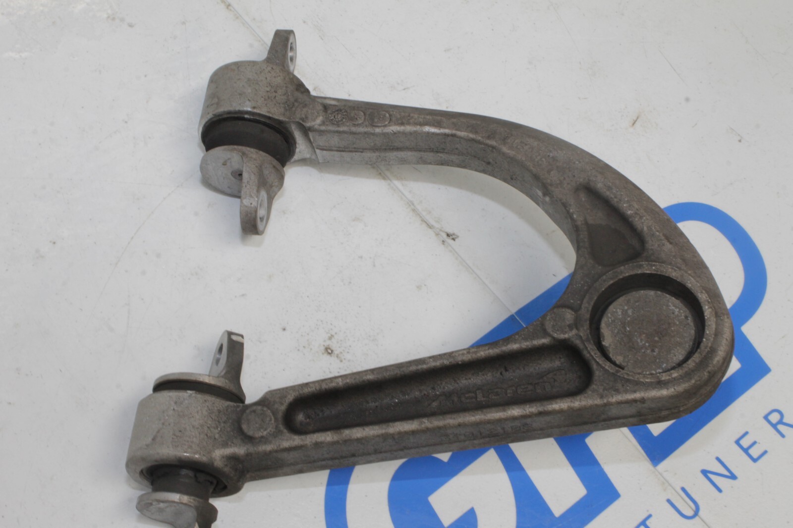 12-14 MCLAREN MP4-12C 12C 570 OEM PASSENGER FRONT UPPER CONTROL ARM 11B0044CP