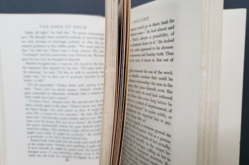 The Edge of Doom by Leo Grady Stated First Edition 1949 Hardcover Book - Picture 9 of 11