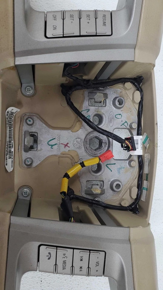 Volante Solo LINCOLN NAVIGATOR 09 10 ¡¡SIN BOLSA A1R!! SOLO VOLANTE Foto 3 de 4