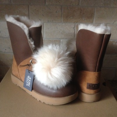 UGG ISLEY WATERPROOF CHESTNUT LEATHER POM POM